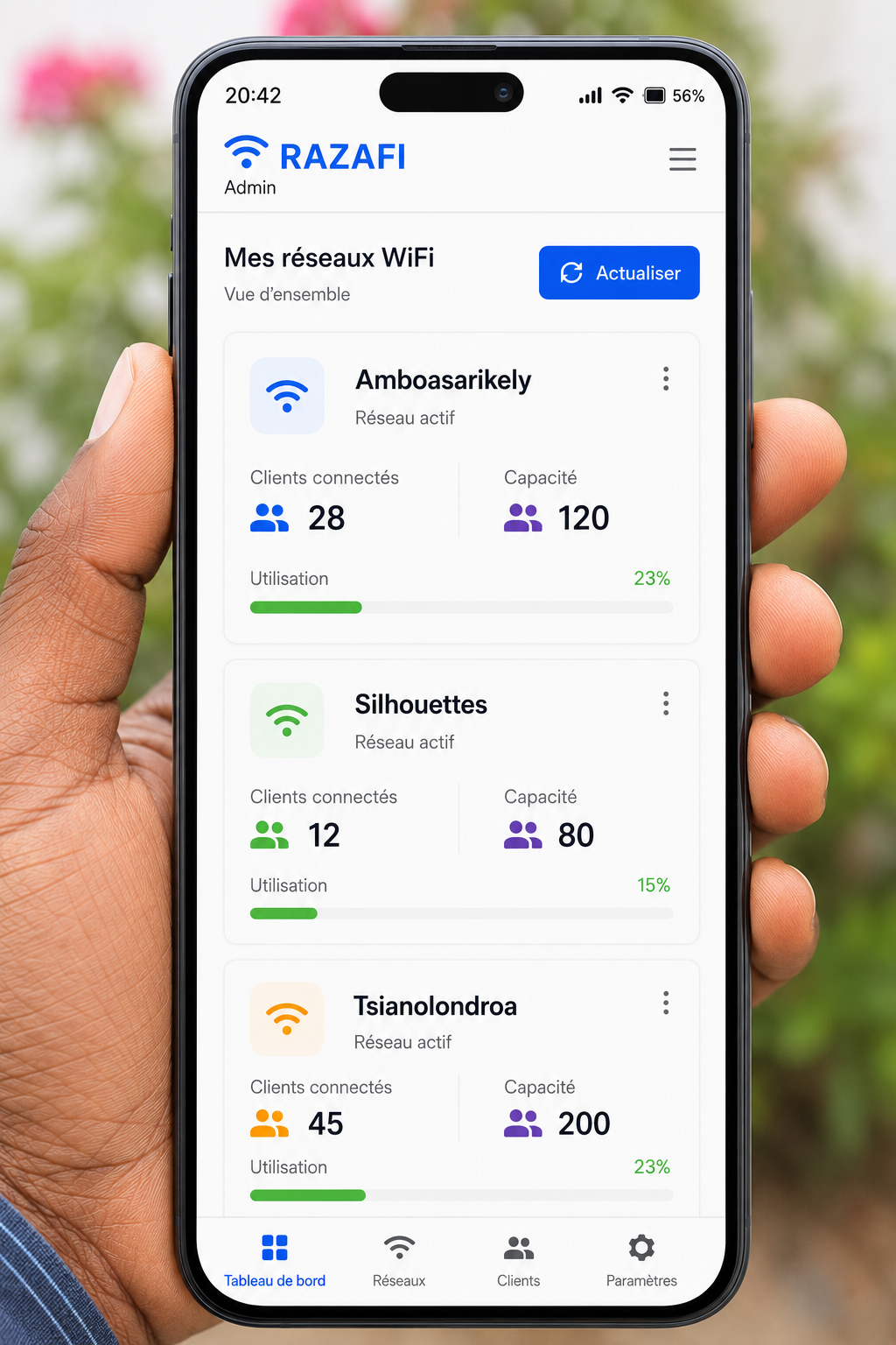 Dashboard propriétaire RAZAFI sur téléphone